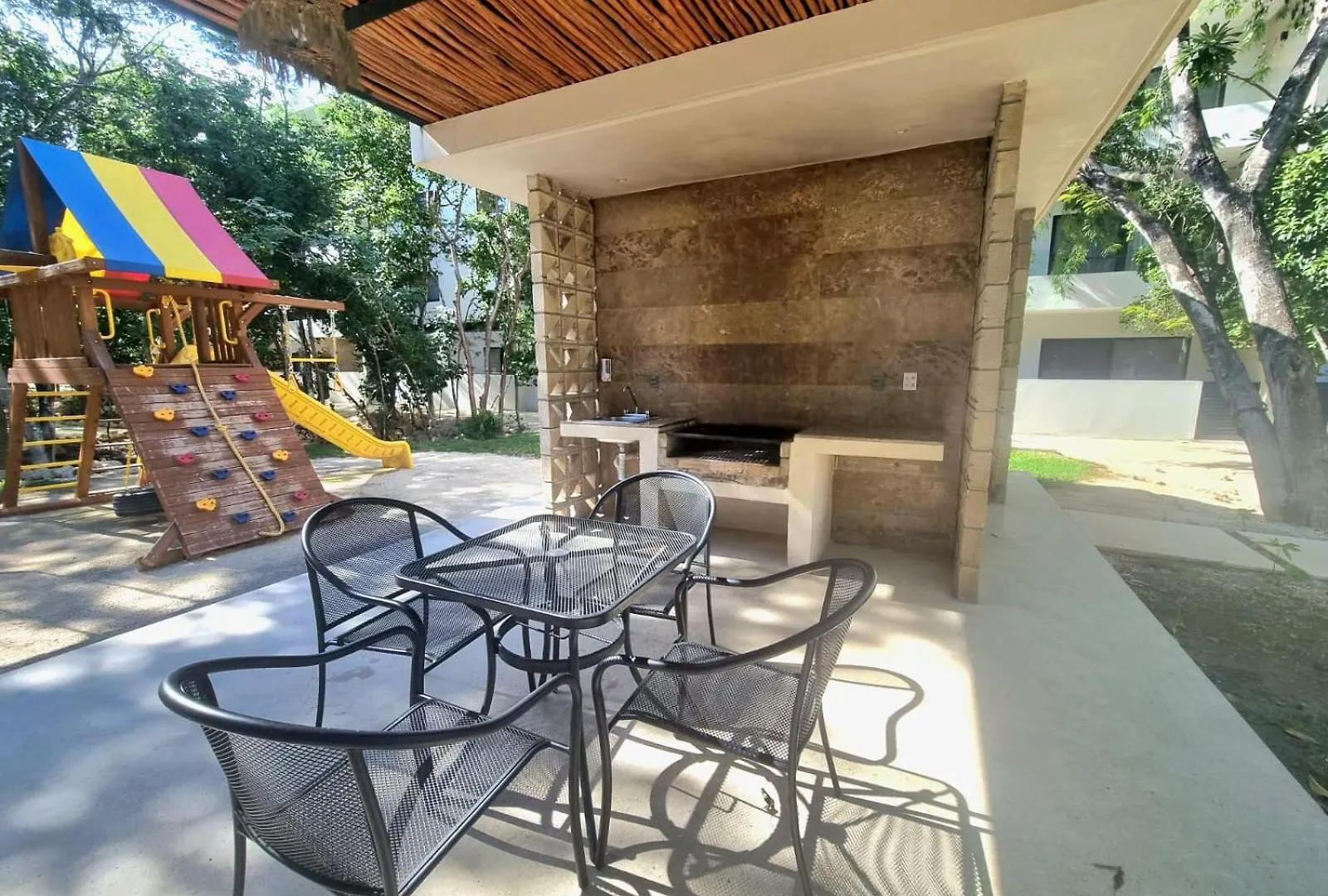 Encantador Departamento Con Vista A La Piscina Y A 10 Minutos De La Playa! Playa del Carmen Apartmán